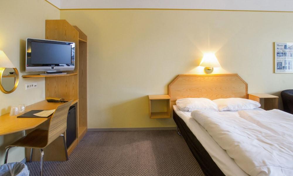 Thon Partner Hotel Хортен Екстериор снимка